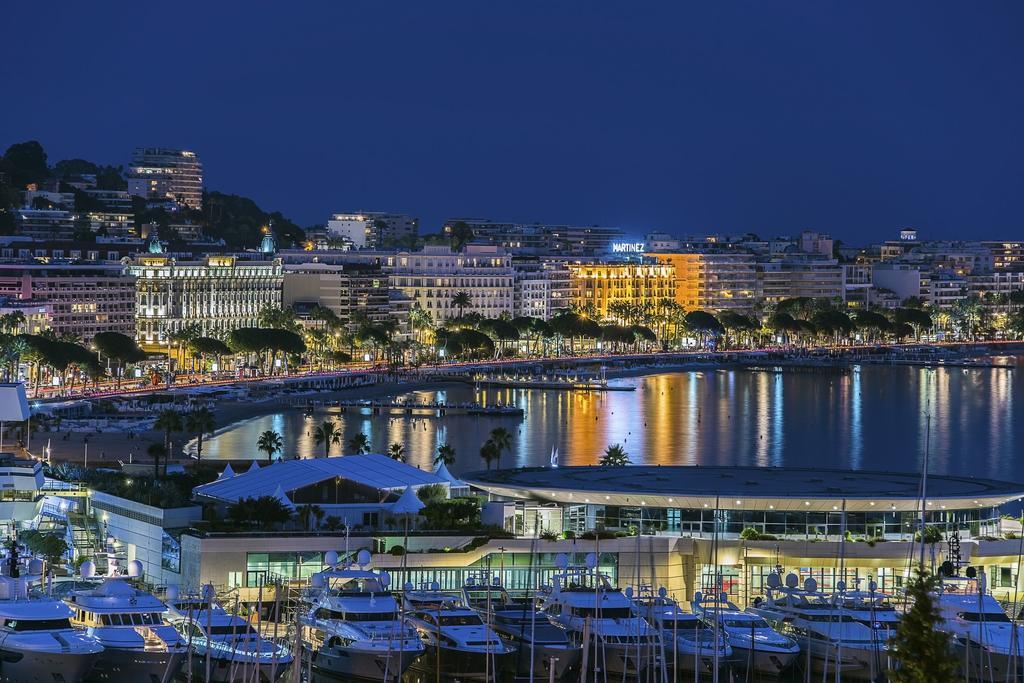 Hotel Le Mistral Cannes Exterior foto