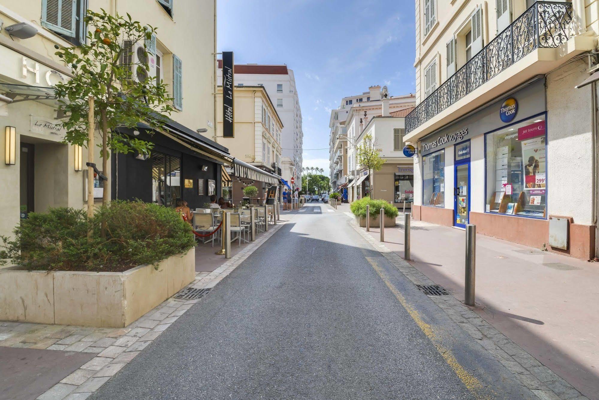 Hotel Le Mistral Cannes Exterior foto